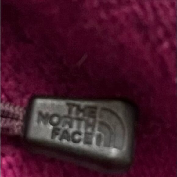 The North Face hooded Sweater - Picture 5 of 8